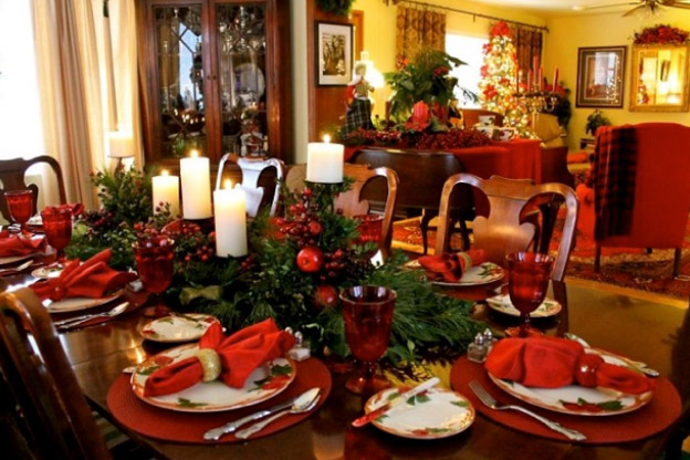 Use Your Table To Setting To Set The Tone For A Merry Christmas Gathering