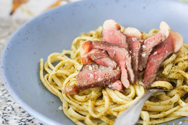 Spaghetti With Basil Pesto and Dry-Aged Steak
